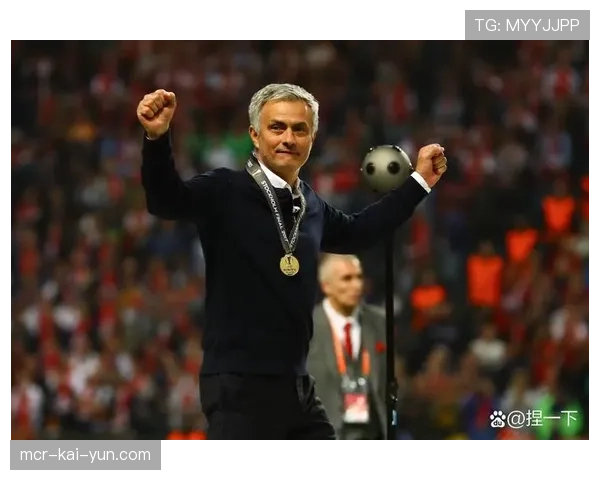 欧联杯出局，穆里尼奥表示球队将全力专注于意甲联赛争夺